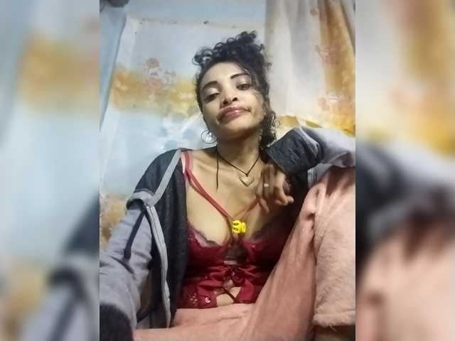 Shanya12 live cam on BongaCams