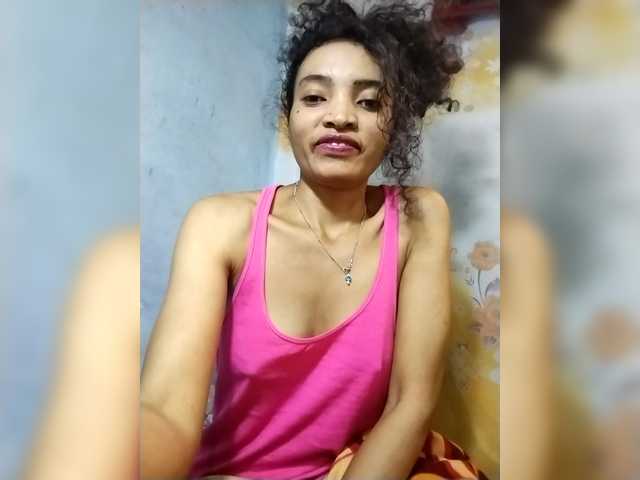 Shanya12 live cam on BongaCams