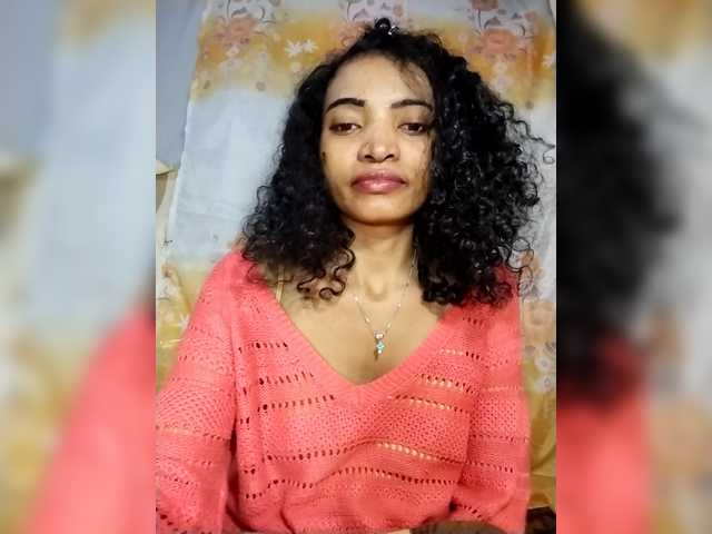Shanya12 live cam on BongaCams