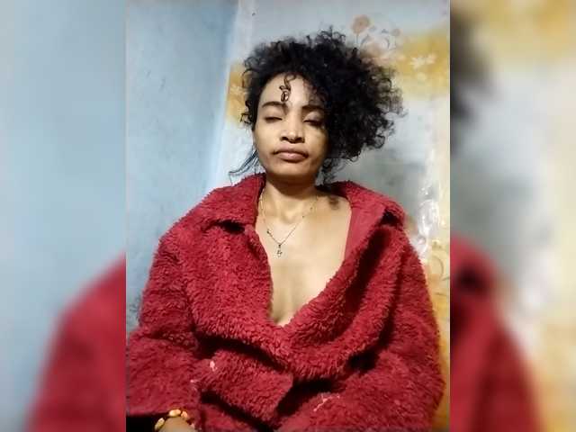 Shanya12 live cam on BongaCams