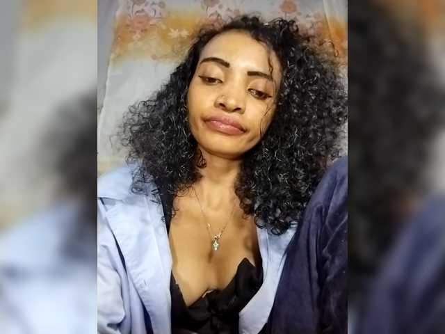 Shanya12 live cam on BongaCams