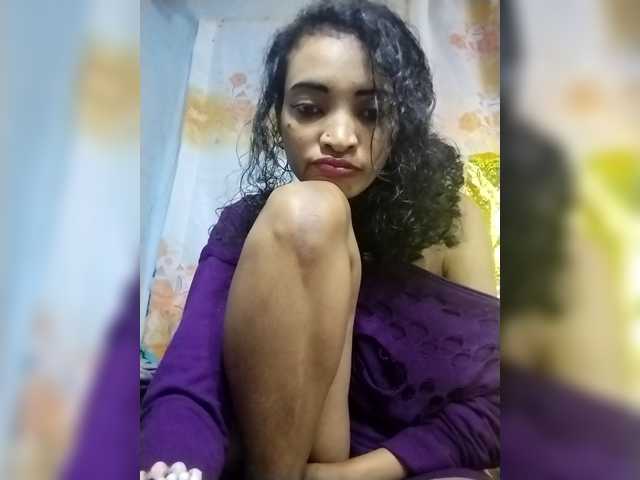 Shanya12 live cam on BongaCams