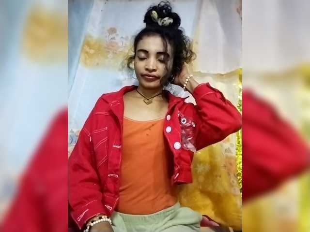 Shanya12 webcam