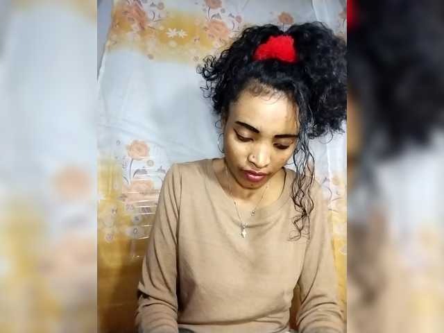 Shanya12 live webcam show