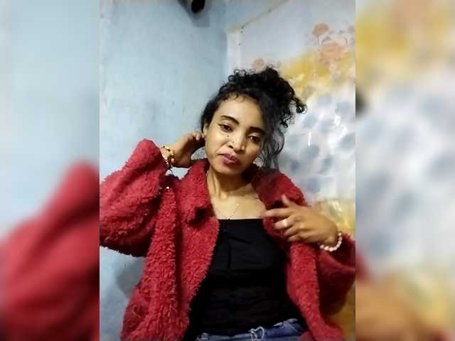 Shanya12 live cam on BongaCams