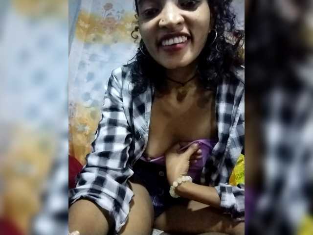 Shanya12's BongaCams show and profile