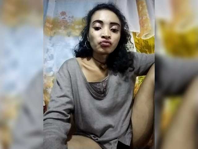 Shanya12's BongaCams show and profile