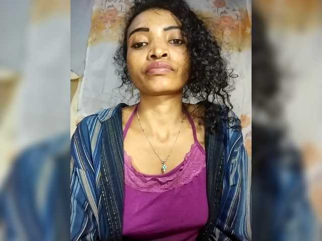 Shanya12 live cam on BongaCams