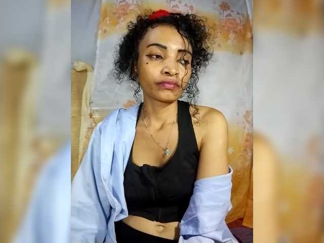 Shanya12 live webcam show