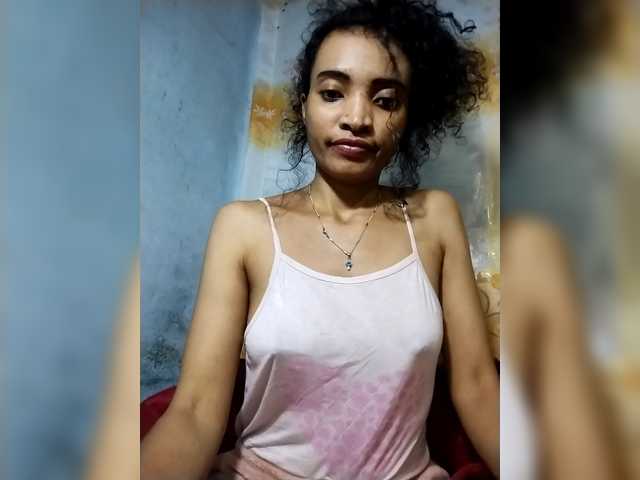 Shanya12 Live Cam on BongaCams