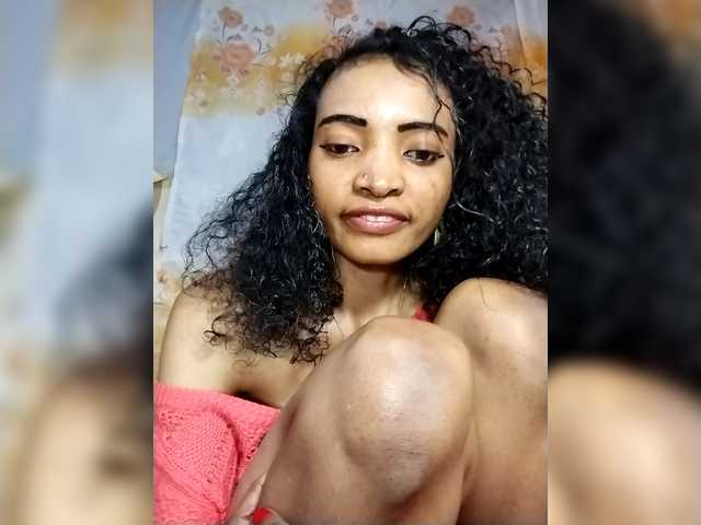 Shanya12 live cam on BongaCams