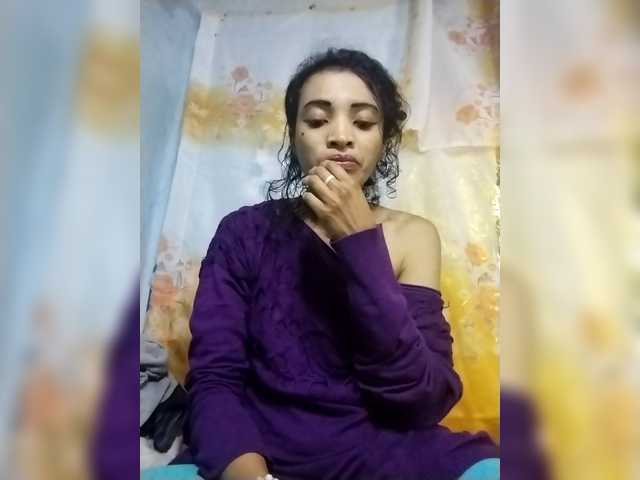 Shanya12 live cam on BongaCams