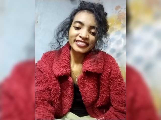 Shanya12 live cam on BongaCams