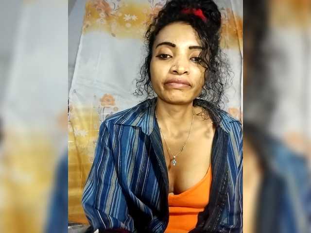 Shanya12 live webcam show