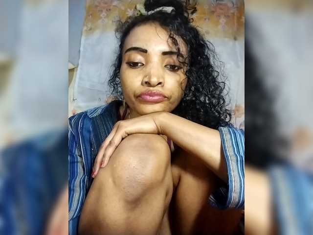 Shanya12 live cam on BongaCams