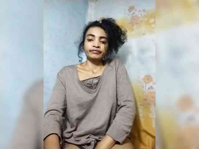 Shanya12 webcam