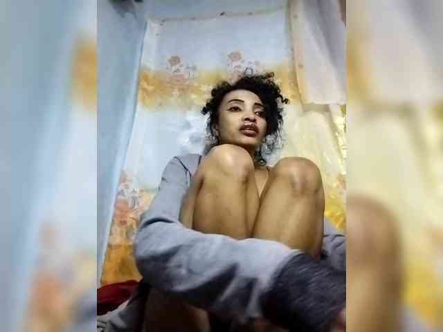 Shanya12 webcam