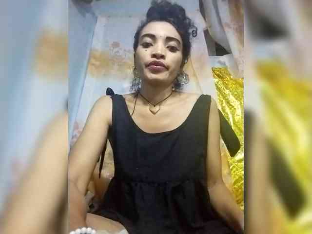 Shanya12 webcam