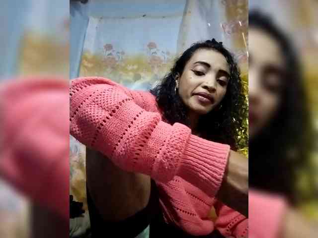 Shanya12 webcam
