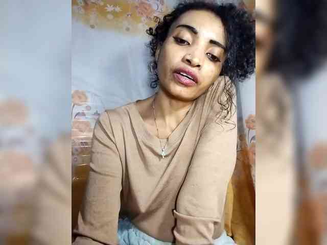 Shanya12 webcam