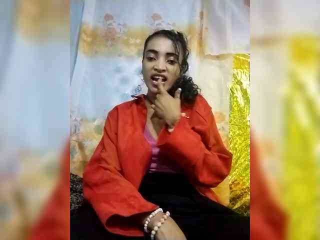 Shanya12 webcam