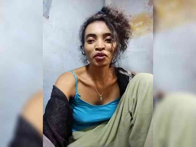 Shanya12 webcam