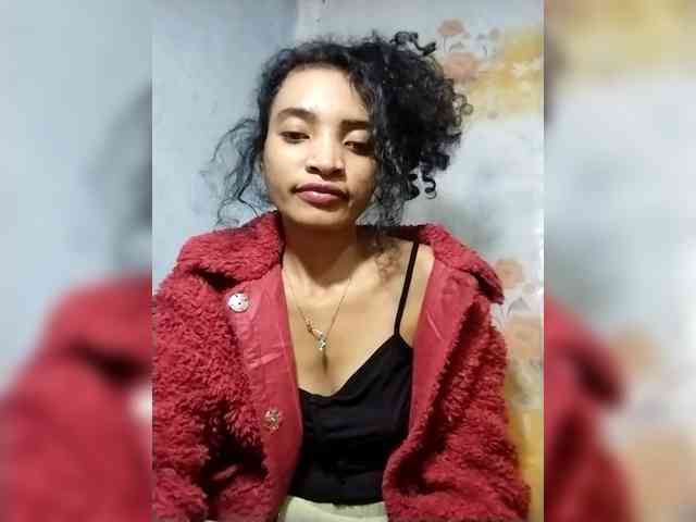 Shanya12 webcam