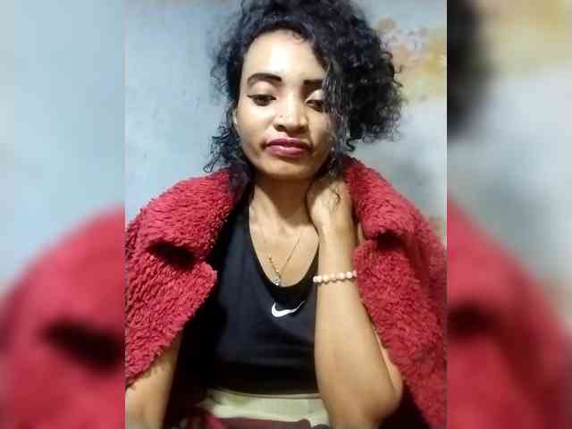 Shanya12 webcam