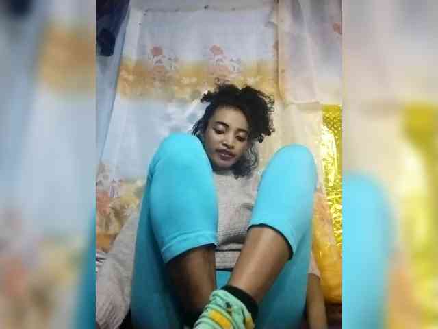 Shanya12 webcam