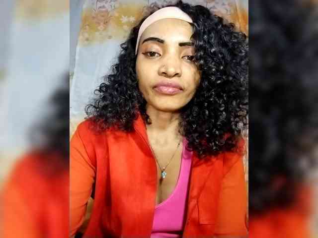 Shanya12 webcam