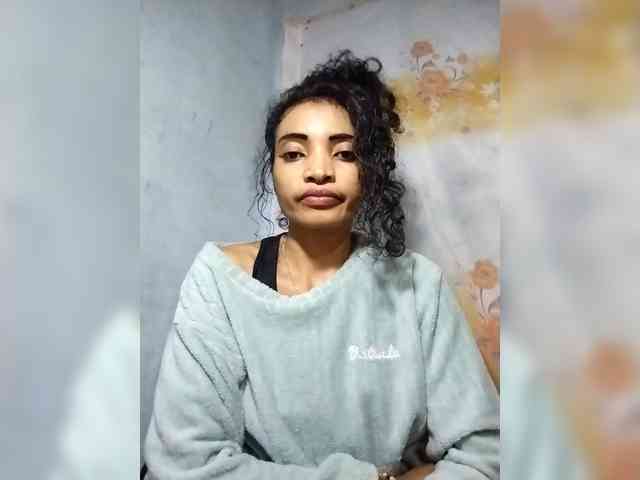 Shanya12 webcam
