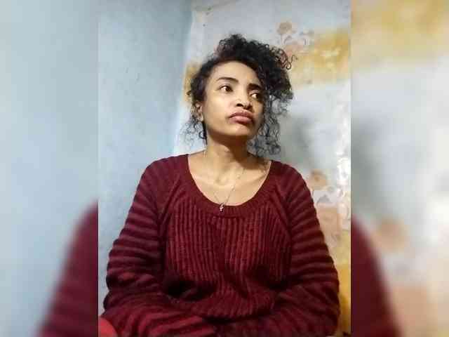 Shanya12 webcam