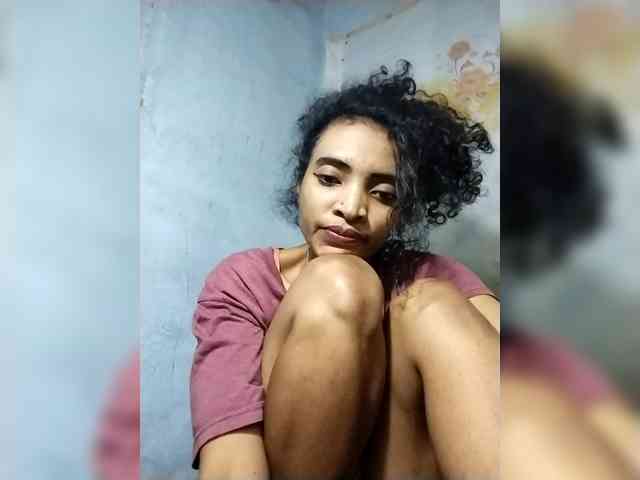 Shanya12 webcam
