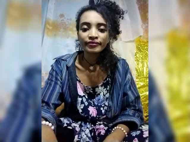 Shanya12 webcam