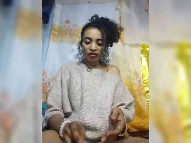 Shanya12 webcam