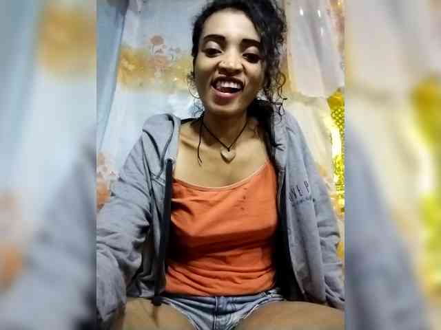 Shanya12 webcam