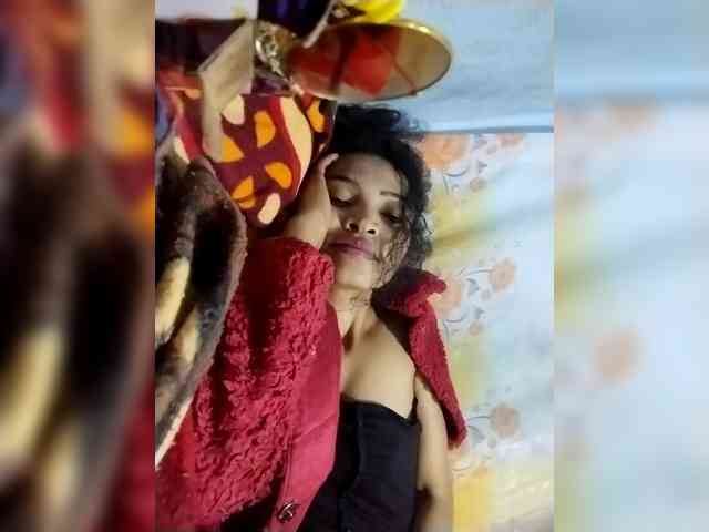 Shanya12 webcam