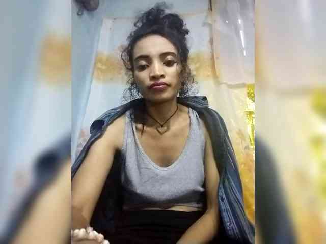 Shanya12 webcam