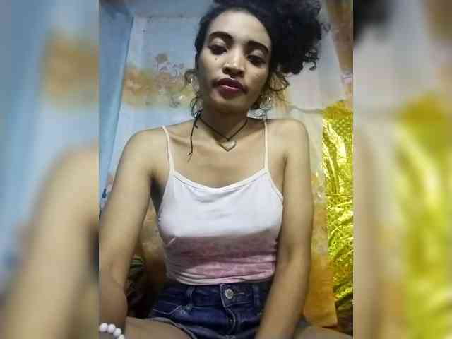 Shanya12 webcam