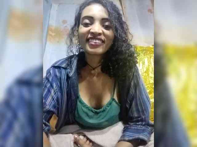 Shanya12 webcam