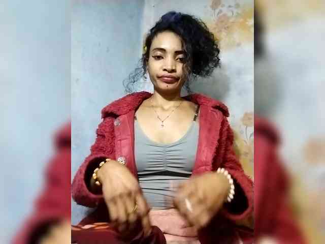 Shanya12 webcam