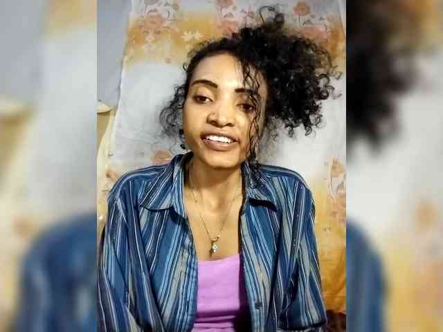 Shanya12 webcam