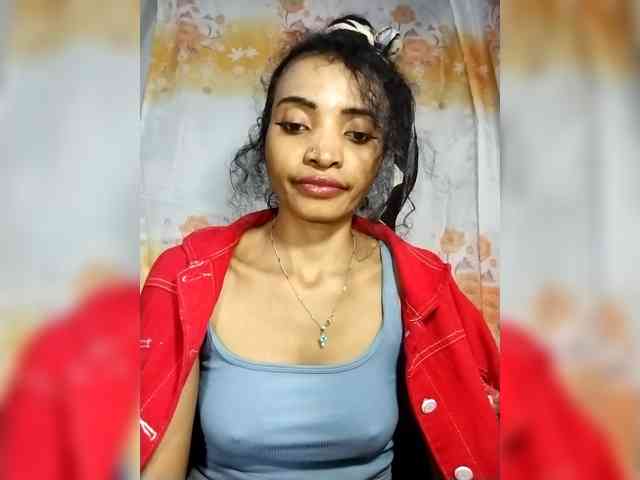 Shanya12 webcam