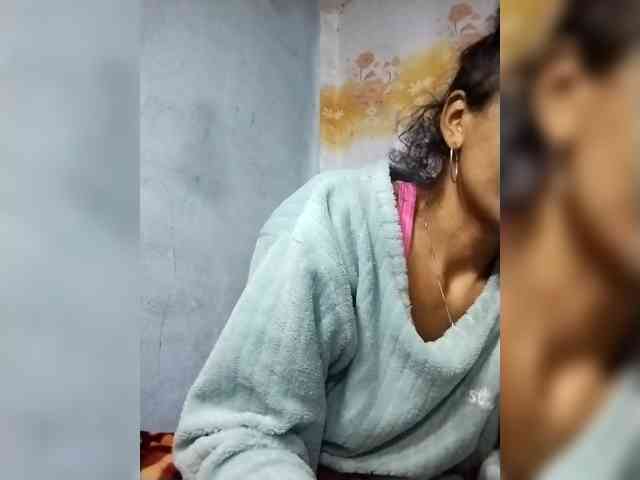 Shanya12 webcam