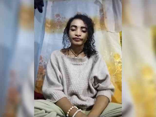 Shanya12 webcam