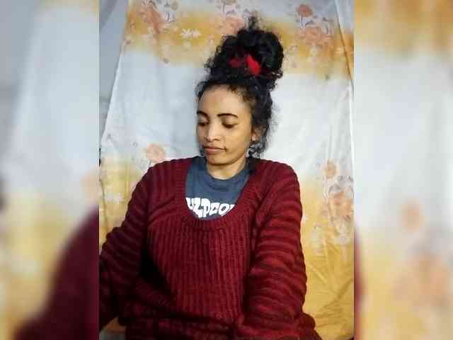 Shanya12 webcam