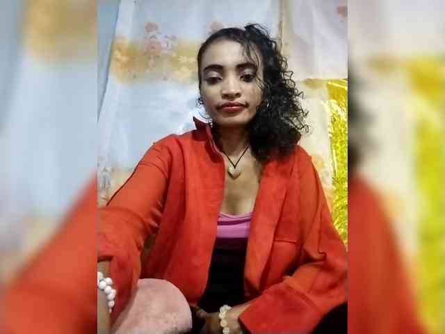 Shanya12 webcam