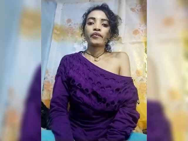 Shanya12 webcam