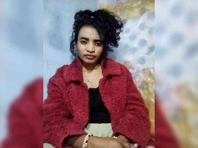Shanya12 webcam