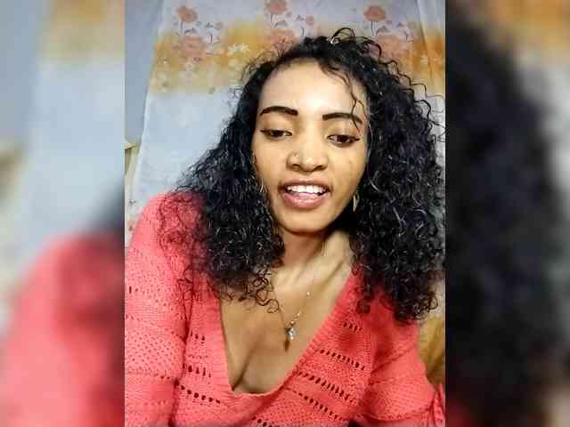 Shanya12 webcam